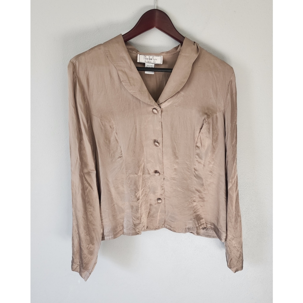 Vintage New York City Blouse Co light brown 100% silk button down top